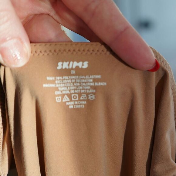 Skims‎ Bodysuit Essential Sleeveless Crew Neck One Piece Top Sienna Size 2X - Picture 5 of 6
